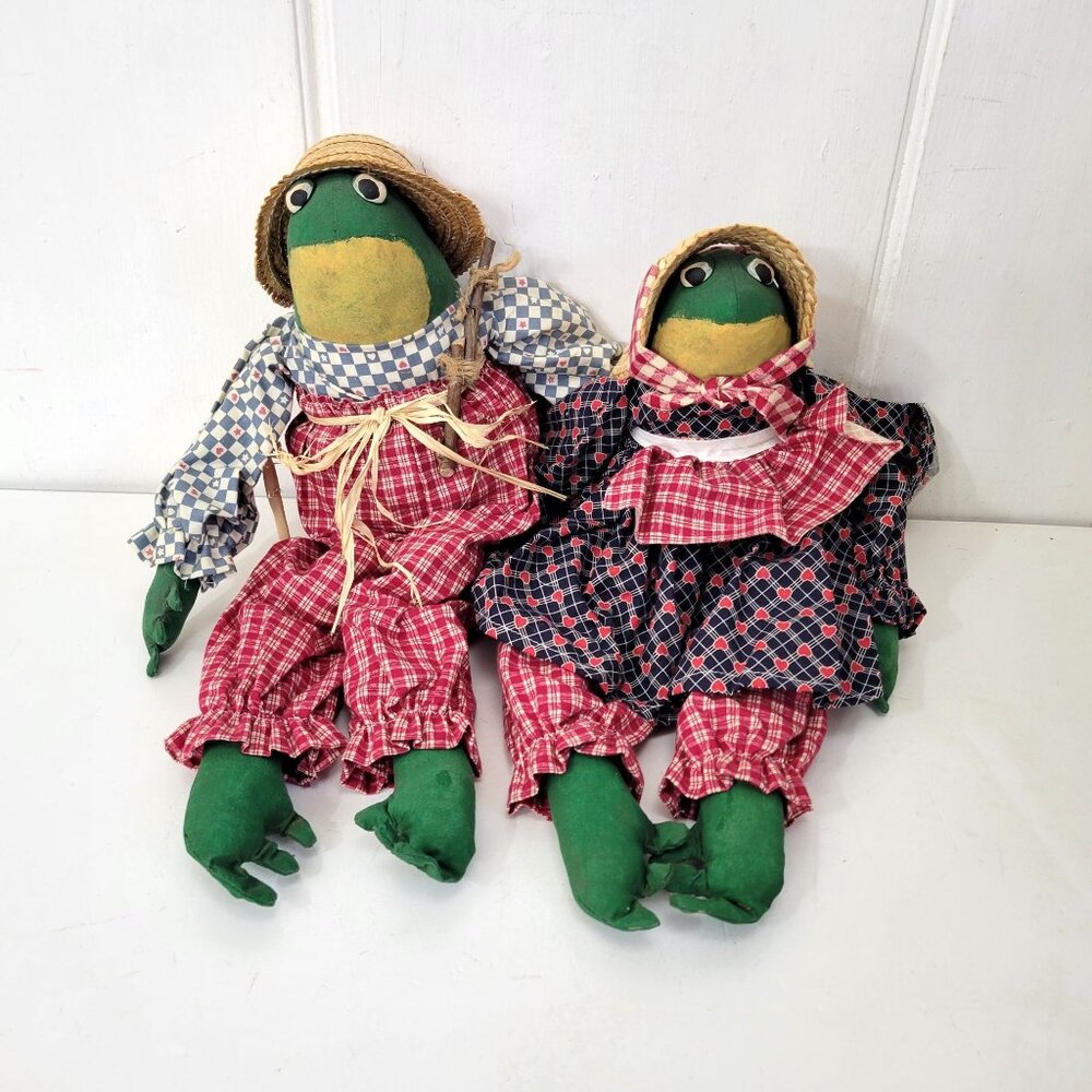 Mr. and Mrs. Frog Folk Dolls Handmade Vintage - Picture 6 of 6